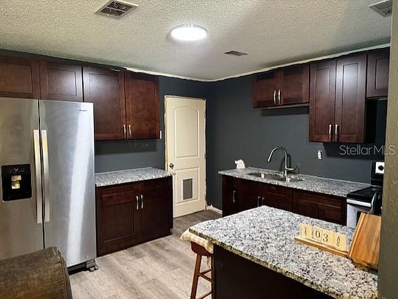 4th image of 4755 20th St