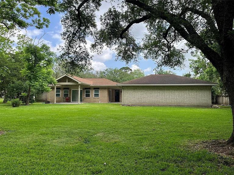 304 S Shadowbend Ave — Photo 35