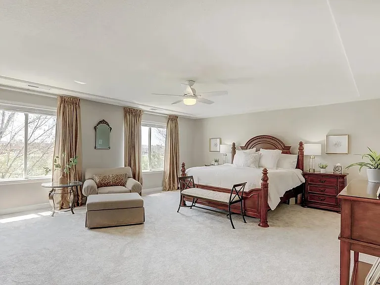 4400 Crestone Cir — Photo 19
