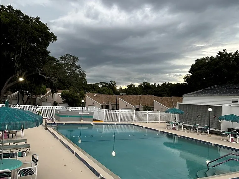 6821 E Queensbury Ln — Photo 10