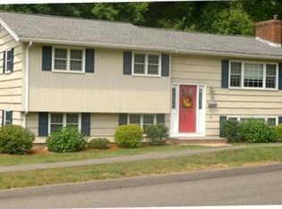 29 Baldwin St, Peabody, MA 01960