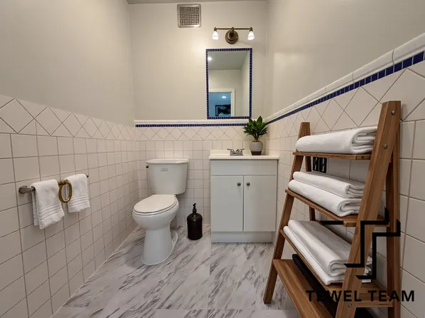 306 East 105th Street image 12 of 24