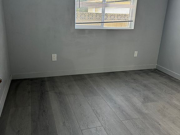5th image of 1106 S Campbell Ave