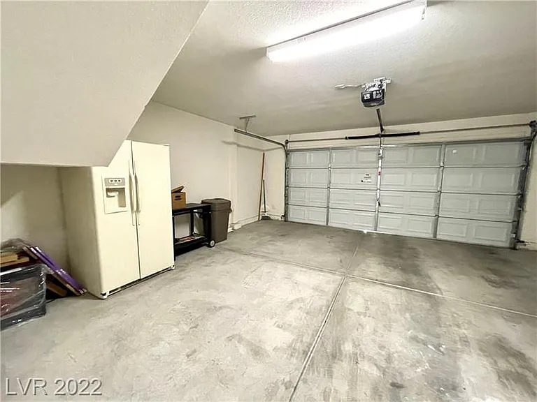 3410 Antique Rose Dr — Photo 12