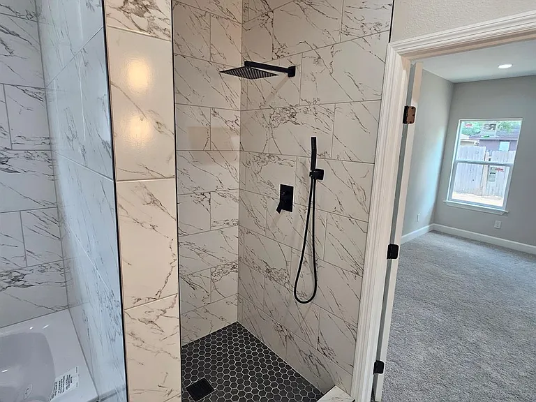 20906 Brannon Hill Ln — Photo 11