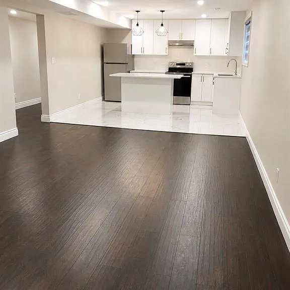 522 Lesperance Rd #LOWER — Photo 2