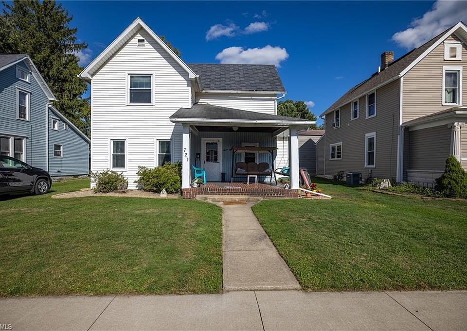 1st image of 721 Race St