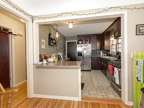 5th image of 3833 Pillsbury Ave