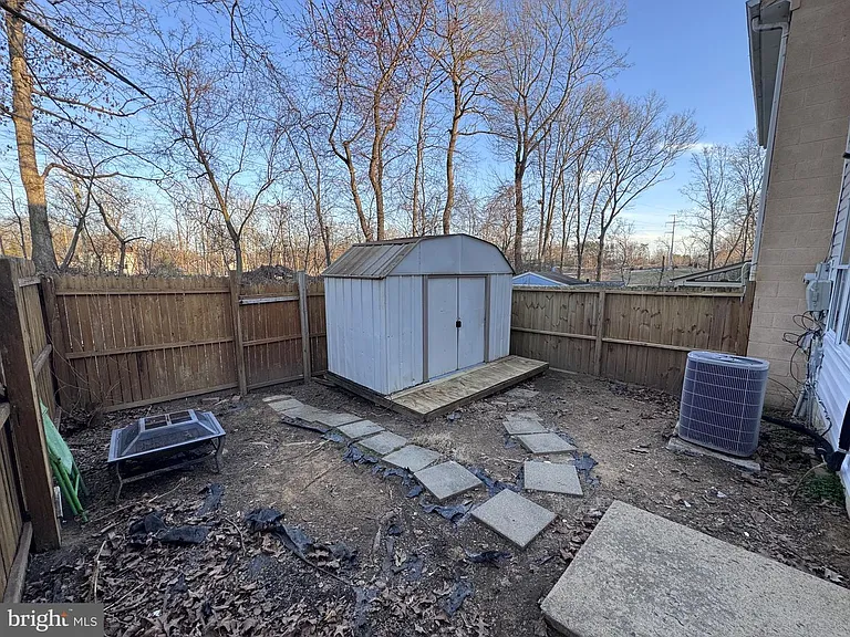 12335 Woodlawn Ct — Photo 18