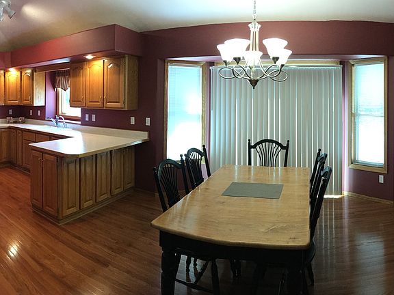 Dining Room - Kitchen