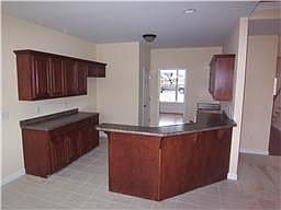 4th image of 1341 Sam Houston Dr