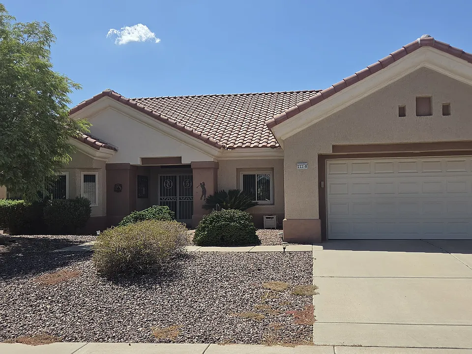 22210 N Venado Dr