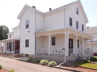 30 White St, Taunton, MA 02780