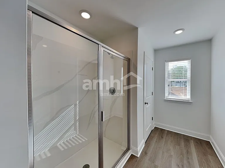 125 Hickory Pointe Rd — Photo 12