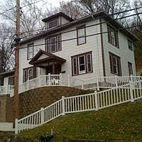 834 College Ave Photo 1