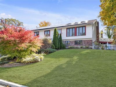 6 Hitching Post Lane, Glen Cove, NY, 11542