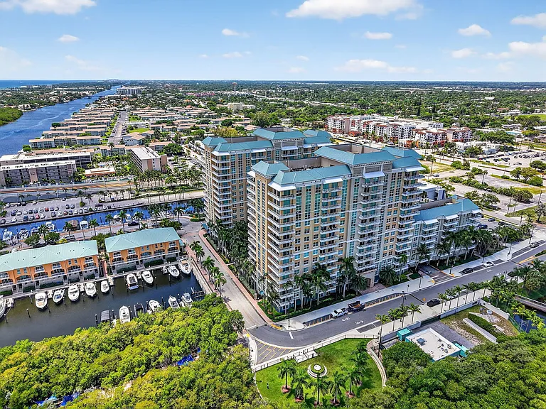 625 Casa Loma Blvd #306 — Photo 44