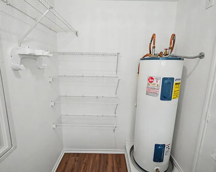 11114 Hillsdale Loop — Photo 19