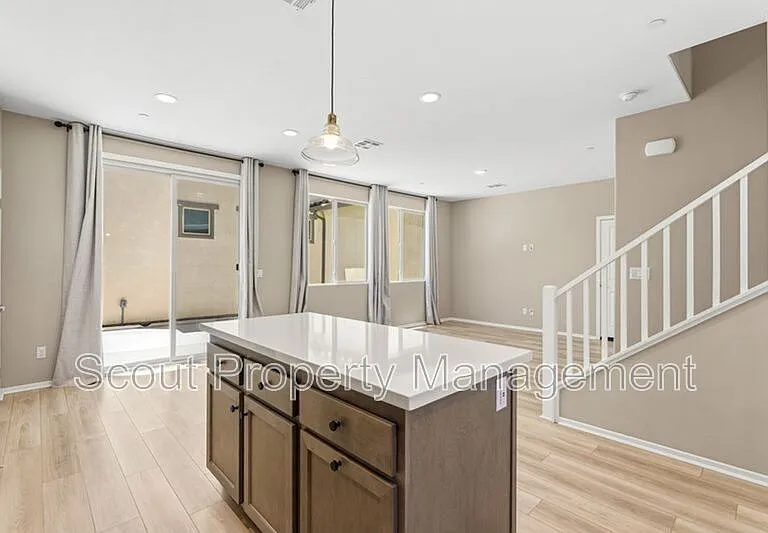 29342 Marx Way — Photo 2
