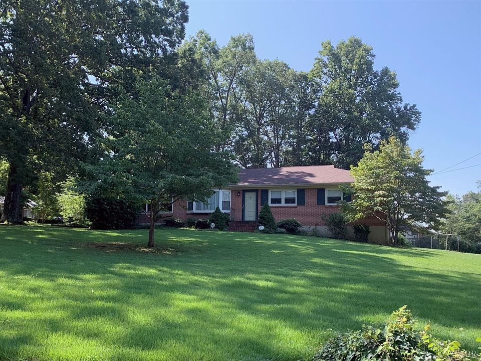 1st image of 290 Beechwood Dr