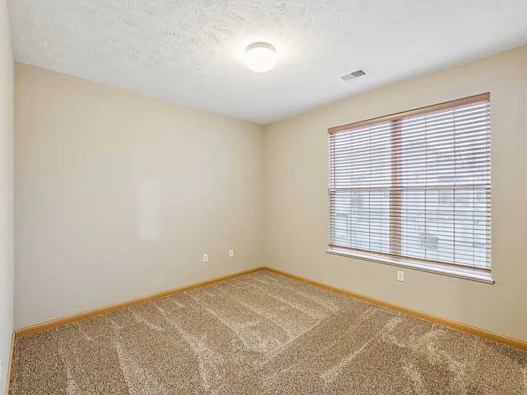 Stone Ridge Estates Apartments & Duplexes — Photo 129