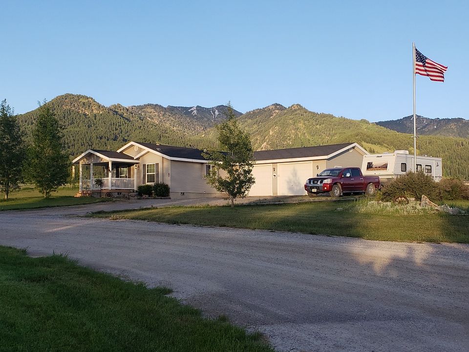 1st image of 160 Gallup Dr