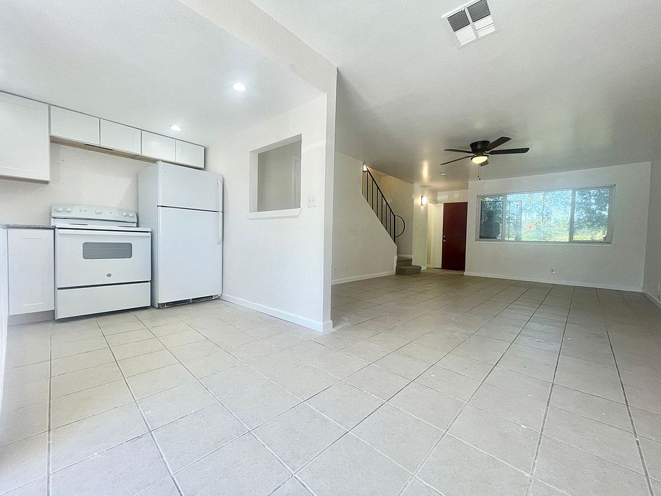 1st image of 4404 Manchester Ave APT 10