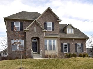 16701 Oak Manor Dr, Westfield, IN 46074