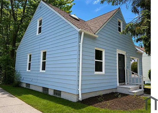3913 Warrensville Center Rd — Photo 11