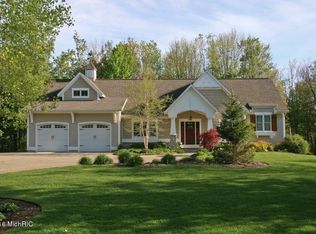 7549 Sunfish Lake Ct NE, Rockford, MI 49341