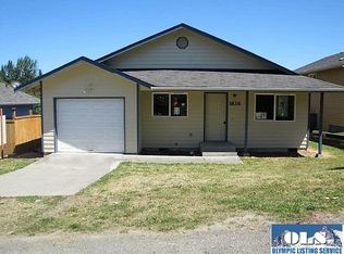 1826 W 12th St, Port Angeles, WA