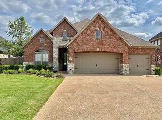 1507 SW Wisteria Ave, Bentonville, AR 72713