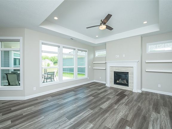 5th image of 9985 Alexander Cir