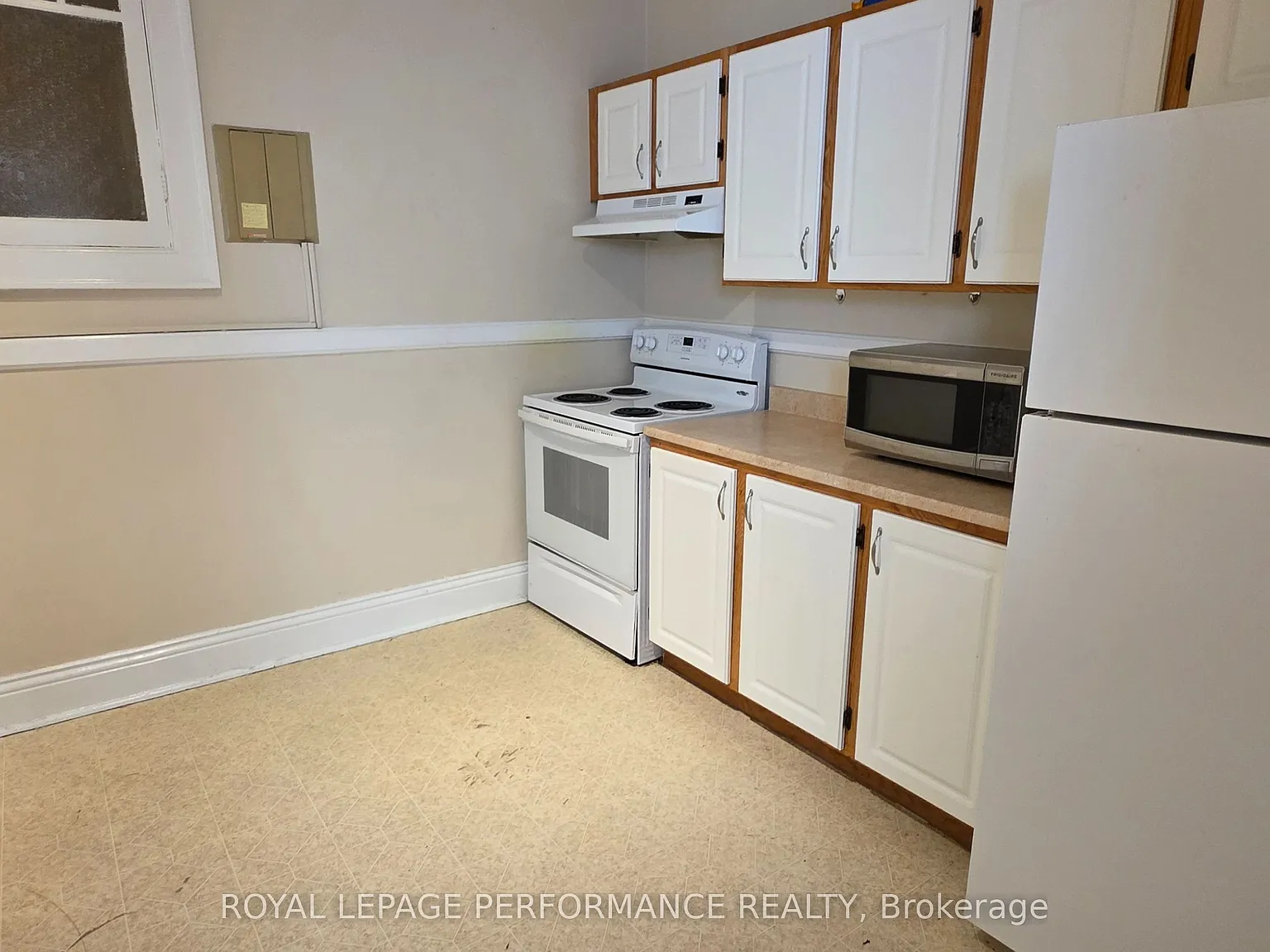 2 bed, $1,800 — Photo 3