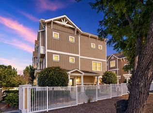 1950 Cambridge Dr, Mountain View, CA 94043