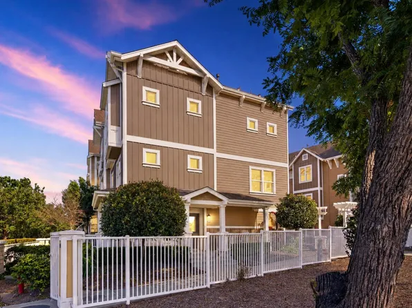 1950 Cambridge Dr, Mountain View, CA 94043
