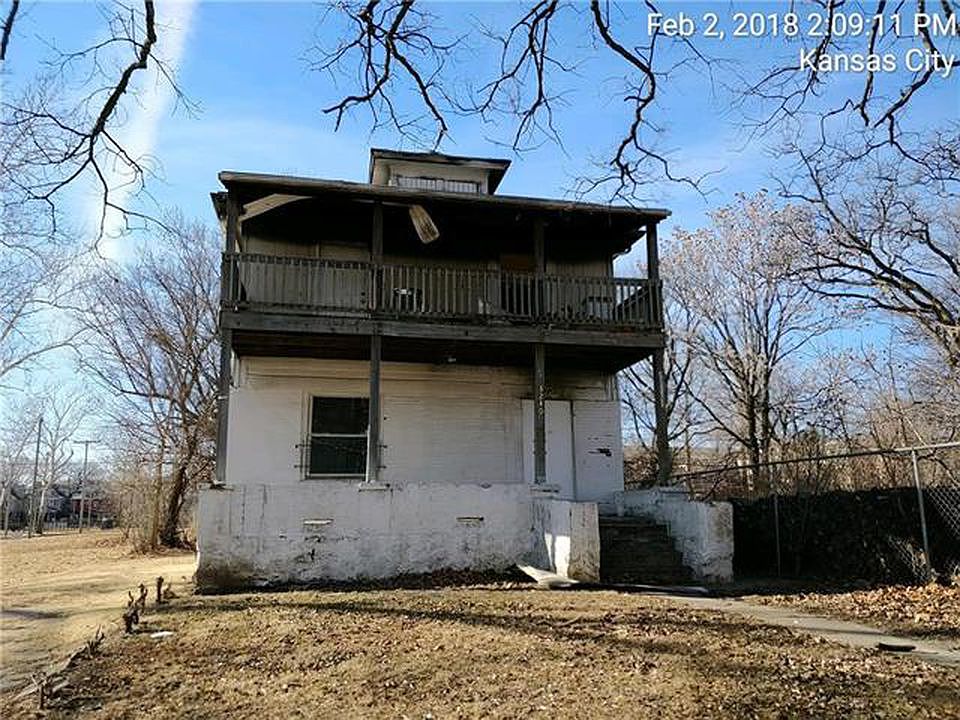 1st image of 3240 Chestnut Ave