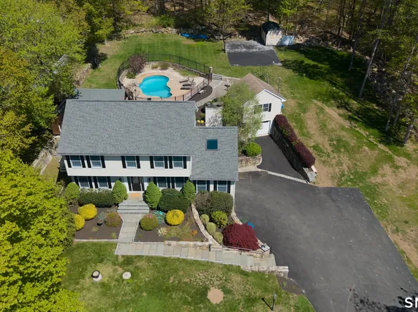 33 King Street, Danbury, CT 06811