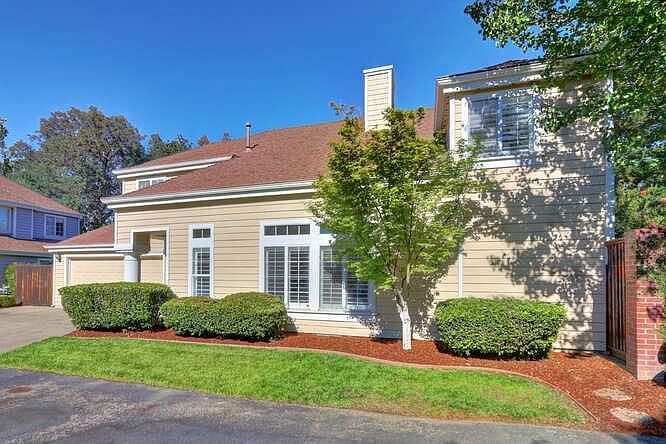 1st image of 2527 Sierra Blvd