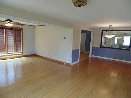 5th image of 2560 Vermillion St
