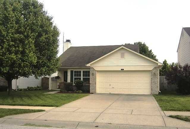 1st image of 3301 Montgomery Dr