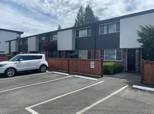 2317 N 134th St APT 9, Seattle, WA 98133
