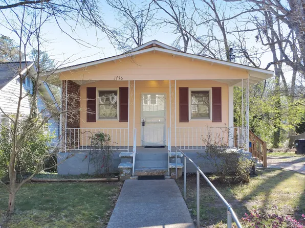 1776 Spring Ave, East Pt, GA 30344