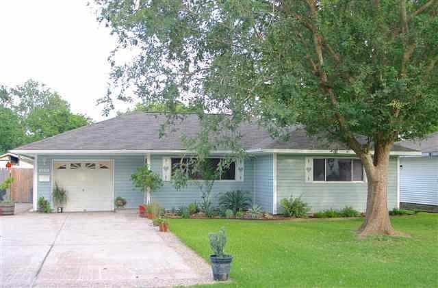 1st image of 6998 Willow St