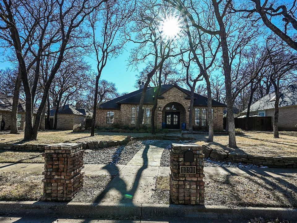 1st image of 1390 Sweetgum Cir