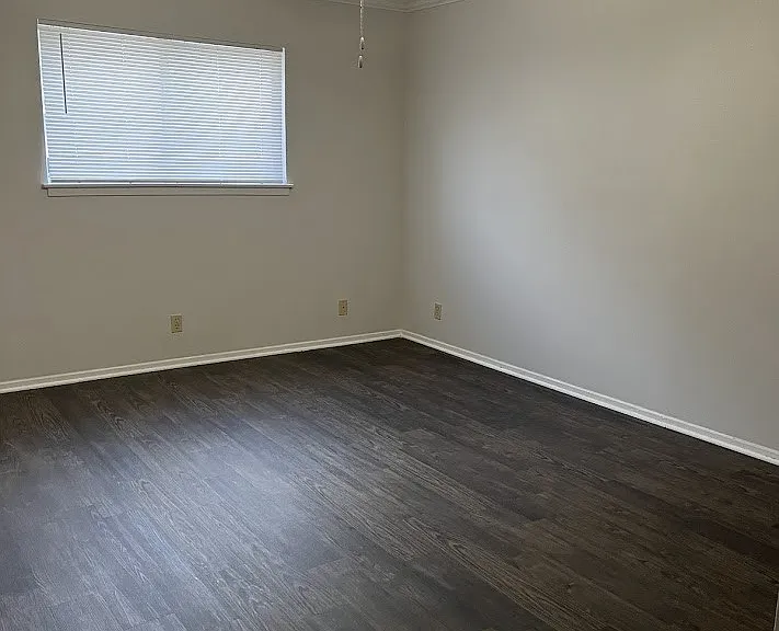 Juniper Springs Apartments — Photo 105