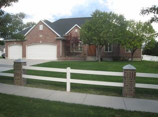14132 S Deer Haven Cv, Riverton, UT 84065