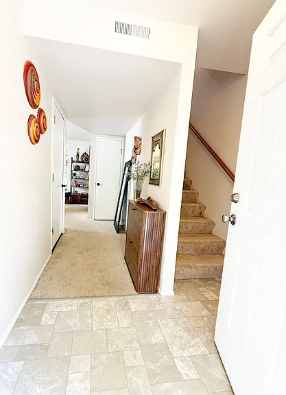 88 NW Lopez Ln — Photo 3
