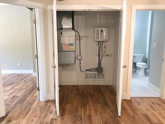 5th image of 2315 Park Ave APT 2J