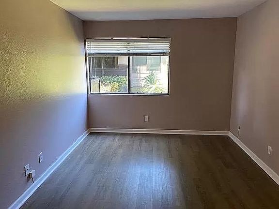3rd image of 8352 Via Sonoma Unit B